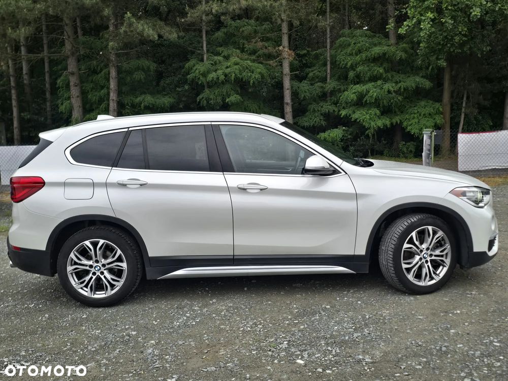 BMW X1 xDrive25i GPF xLine sport - 30
