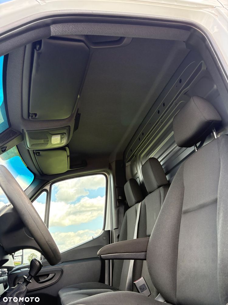 Mercedes-Benz Sprinter 316 - 17