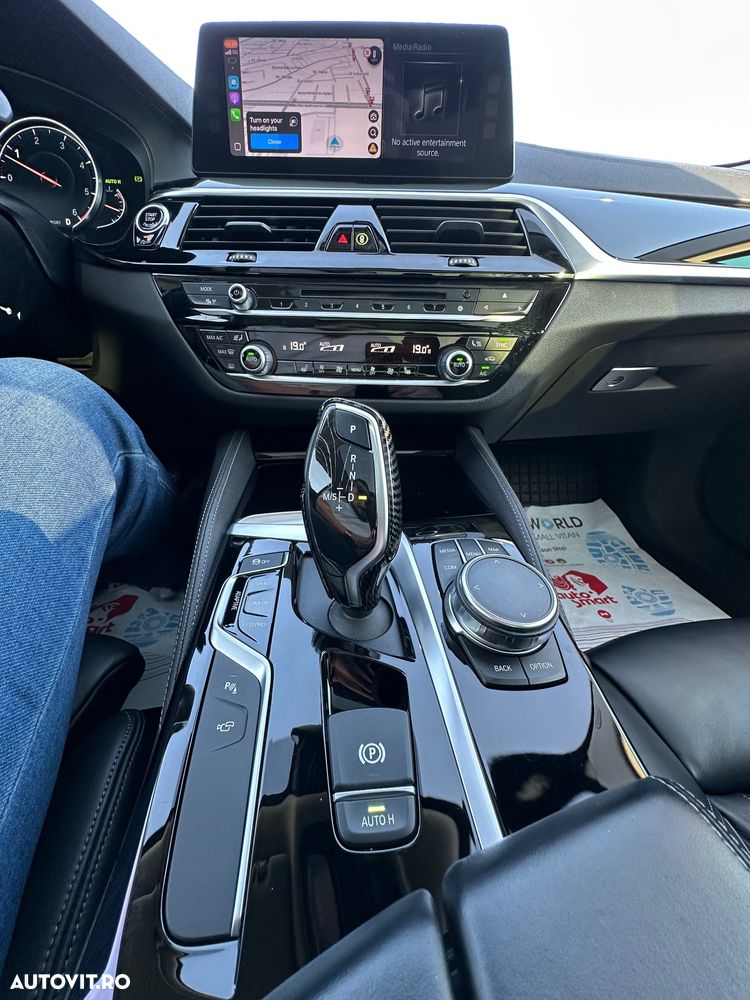 BMW Seria 5 530d xDrive Aut. Luxury Line - 22