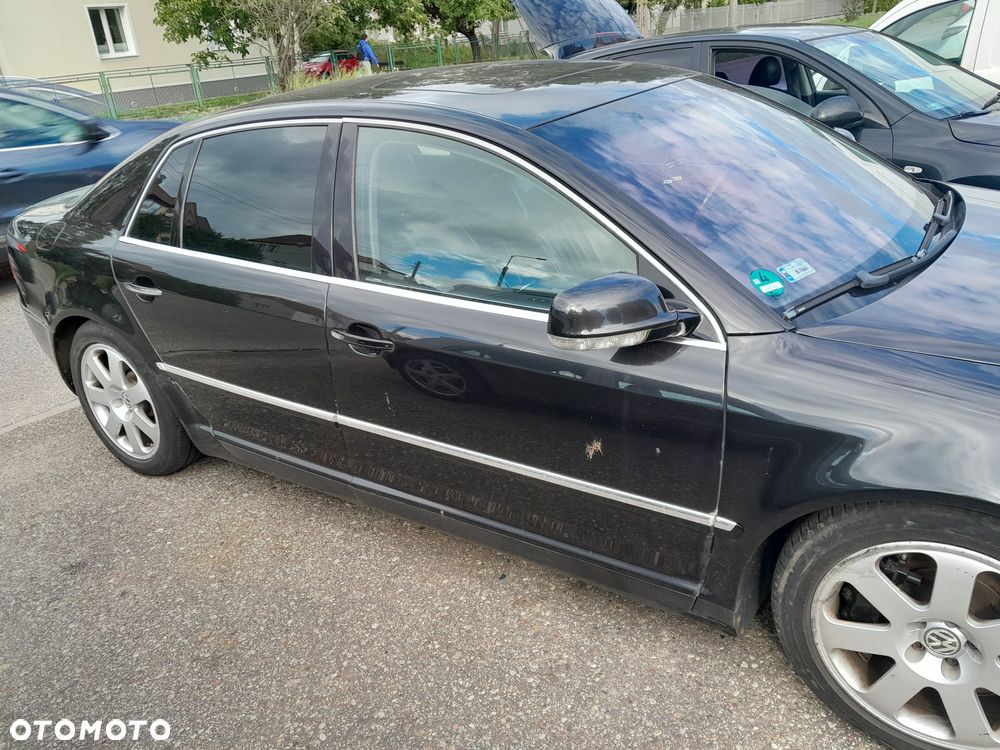 Volkswagen Phaeton - 3