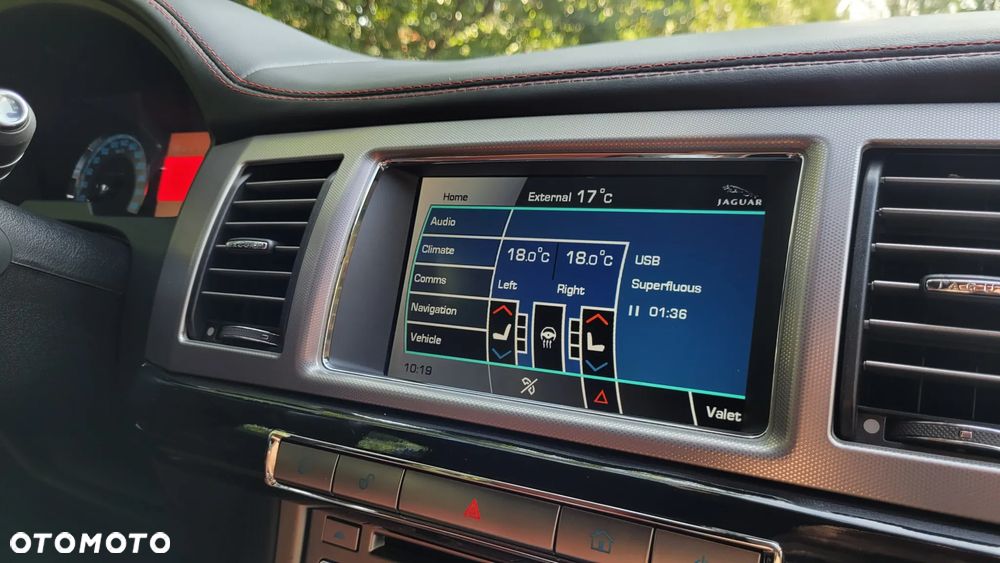 Jaguar XF 4.2 SV8 - 6