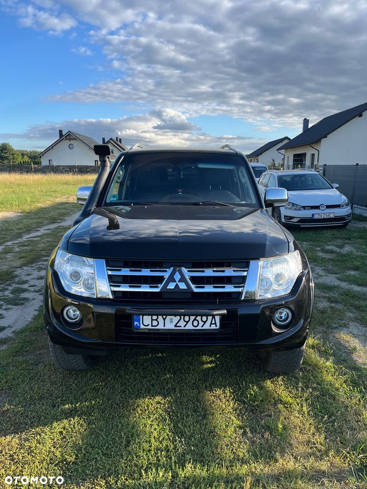 Mitsubishi Pajero 3.2 DI-D Automatik Edition 30