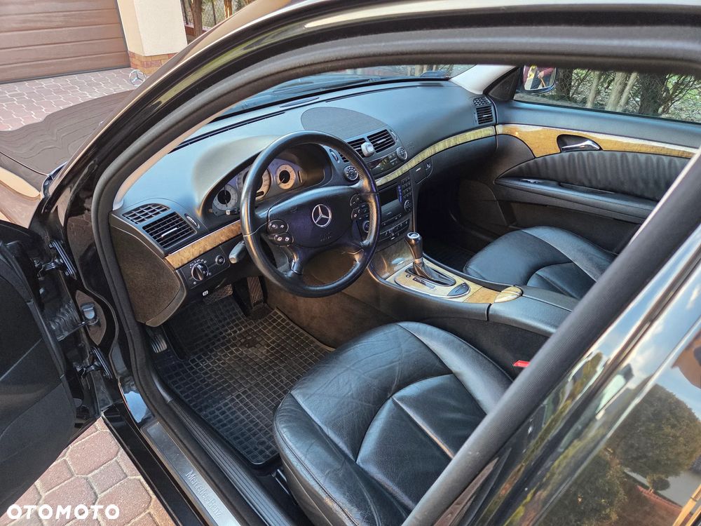 Mercedes-Benz Klasa E 220 CDI Automatik Avantgarde - 10