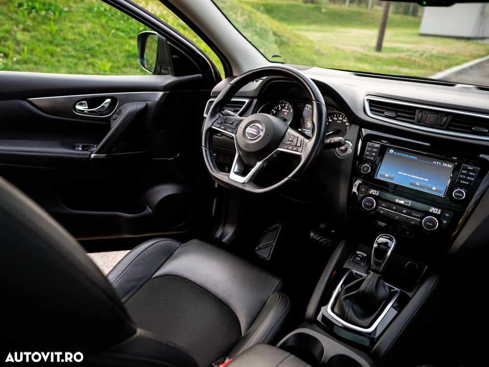 Nissan Qashqai 1.2 DIG-T Xtronic TEKNA - 22