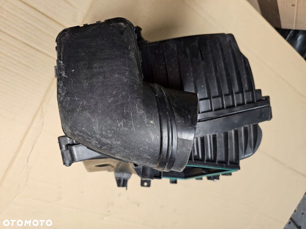 obudowa filtra powietrza mercedes a6540900201 a6540940204 - 3