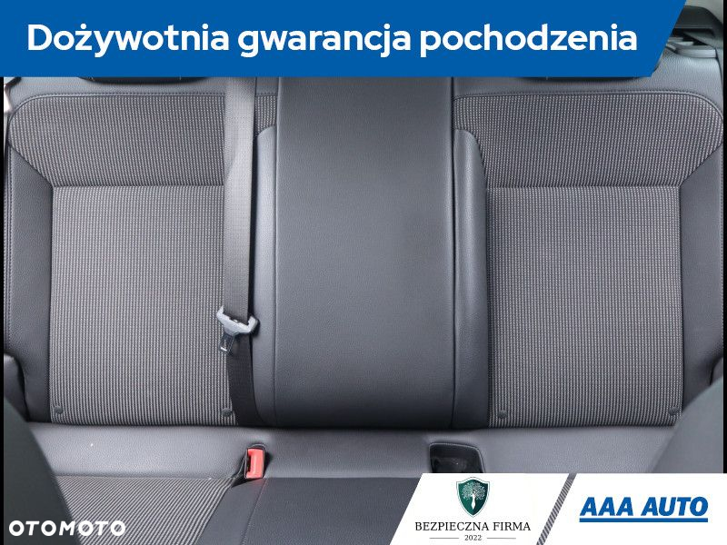 Opel Astra - 11