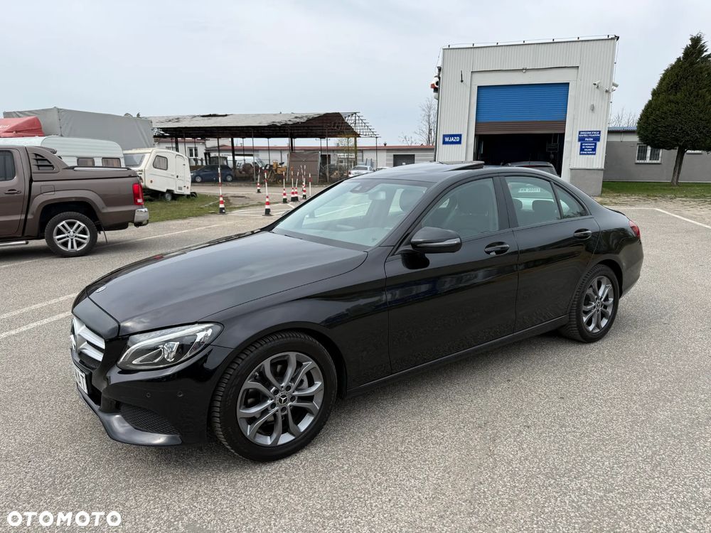 Mercedes-Benz Klasa C 180 7G-TRONIC Exclusive - 1