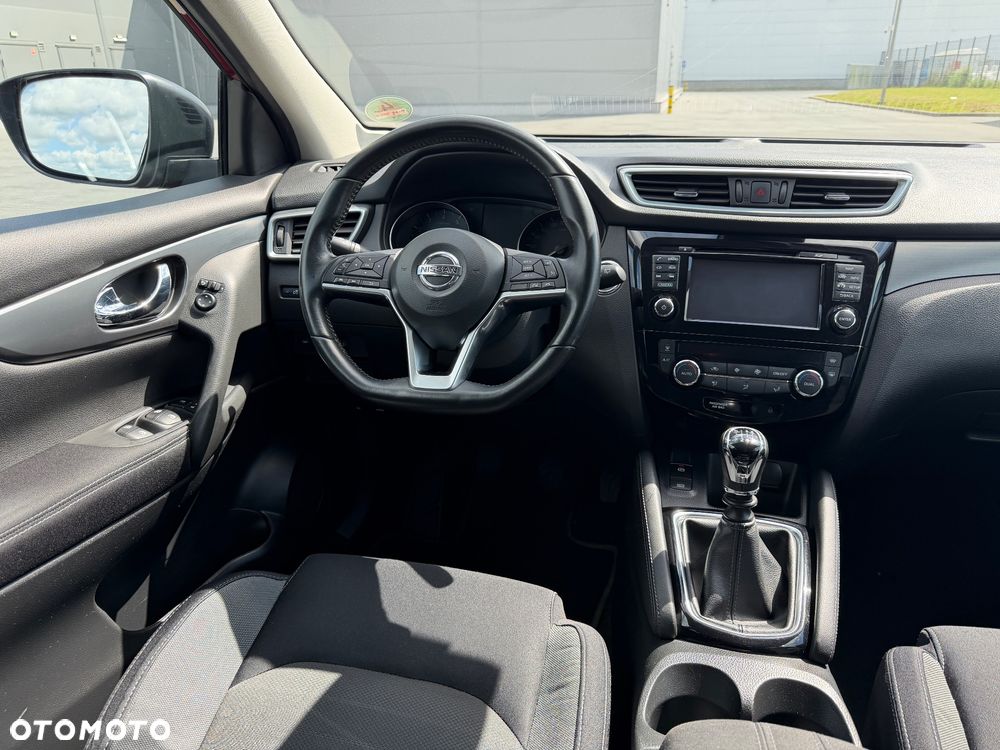 Nissan Qashqai 1.6 DIG-T N-Connecta - 10