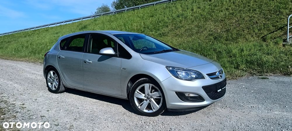 Opel Astra 1.4 Selection - 1