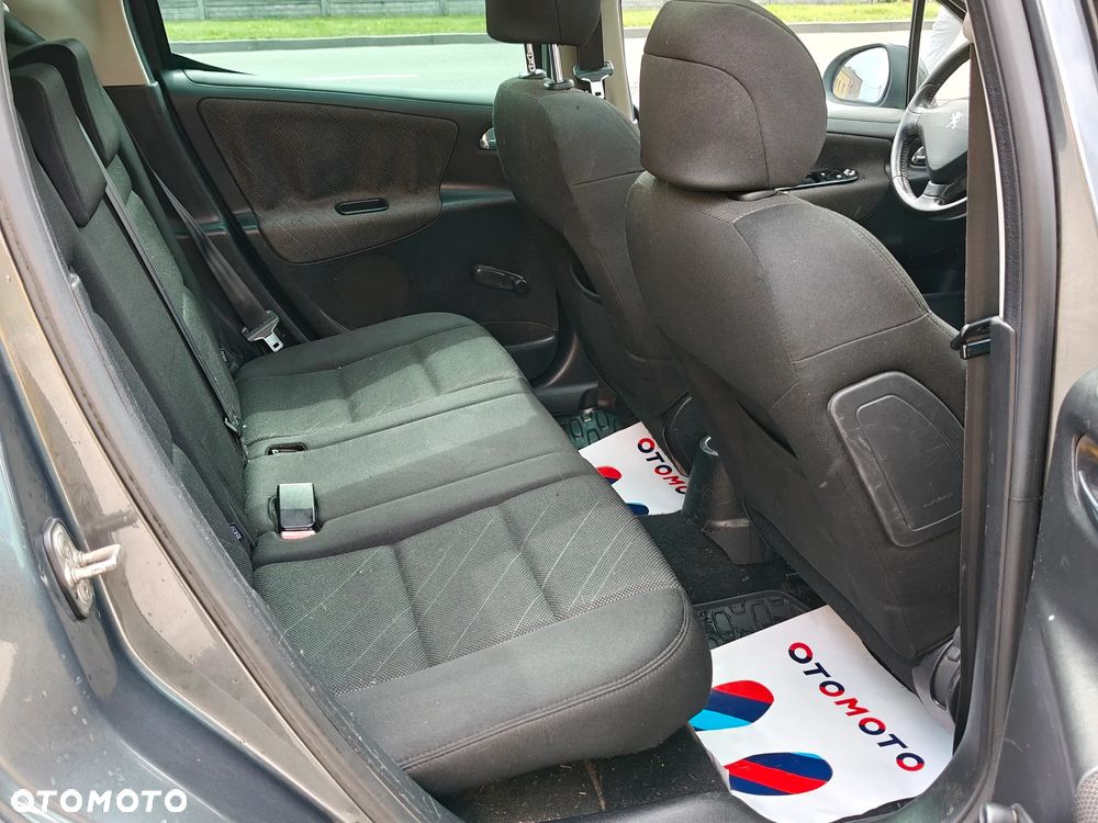 Peugeot 207 110 HDi FAP (Blue Lion) Sport - 7