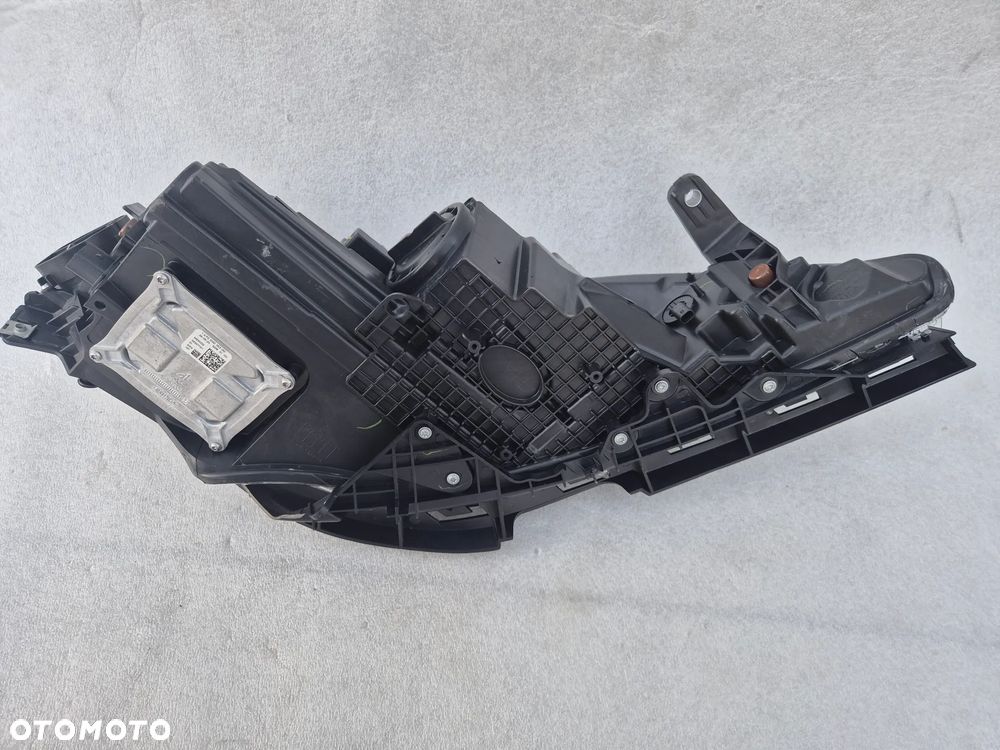 Lampa lewa lewy przód Chrysler Pacifica soczewka 68228949AI - 7