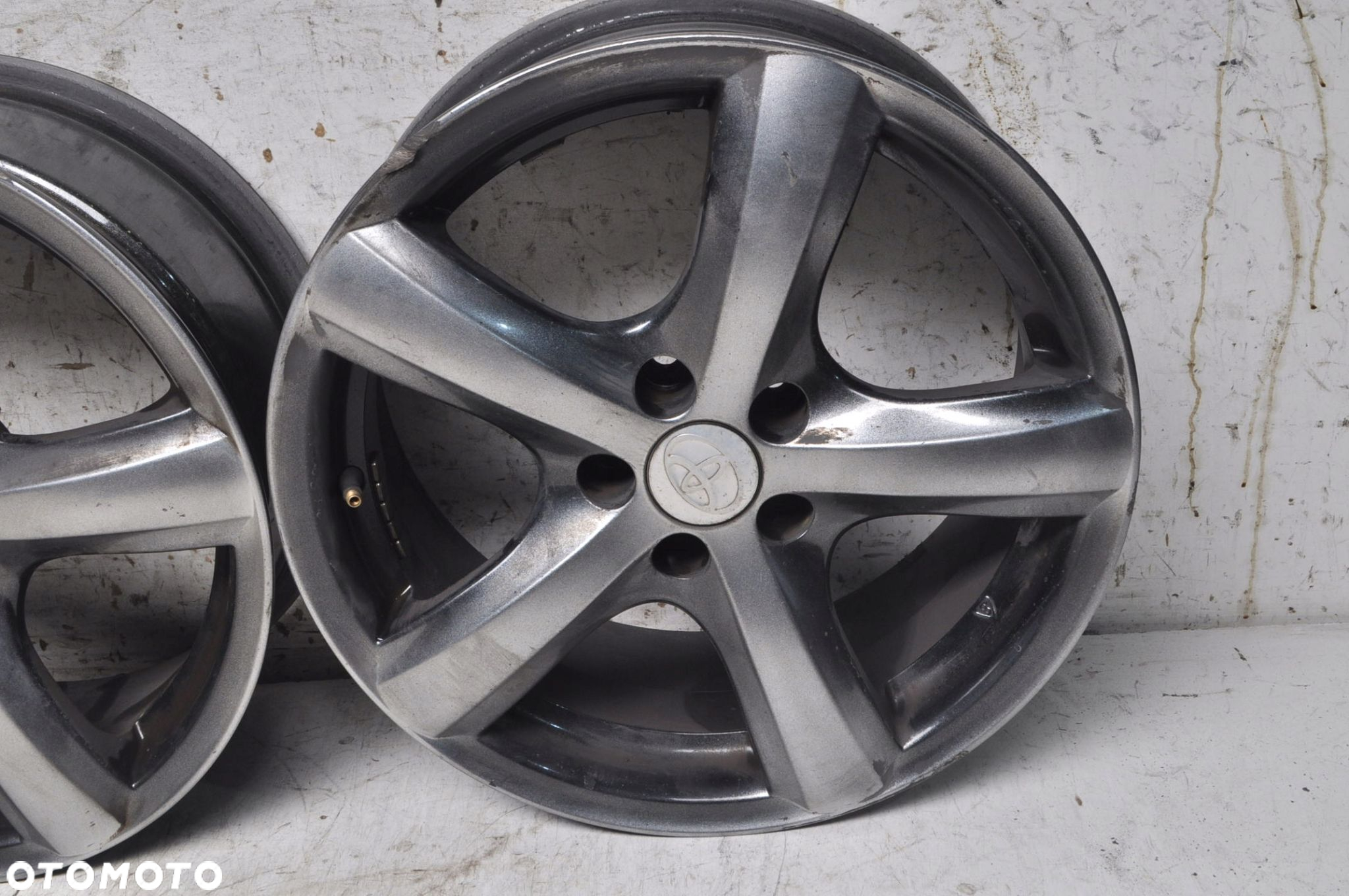 TOYOTA ATT VW SKODA AUDI FELGI ALUMINIOWE 5X112 R16 ATT640 KOMPLET - 2