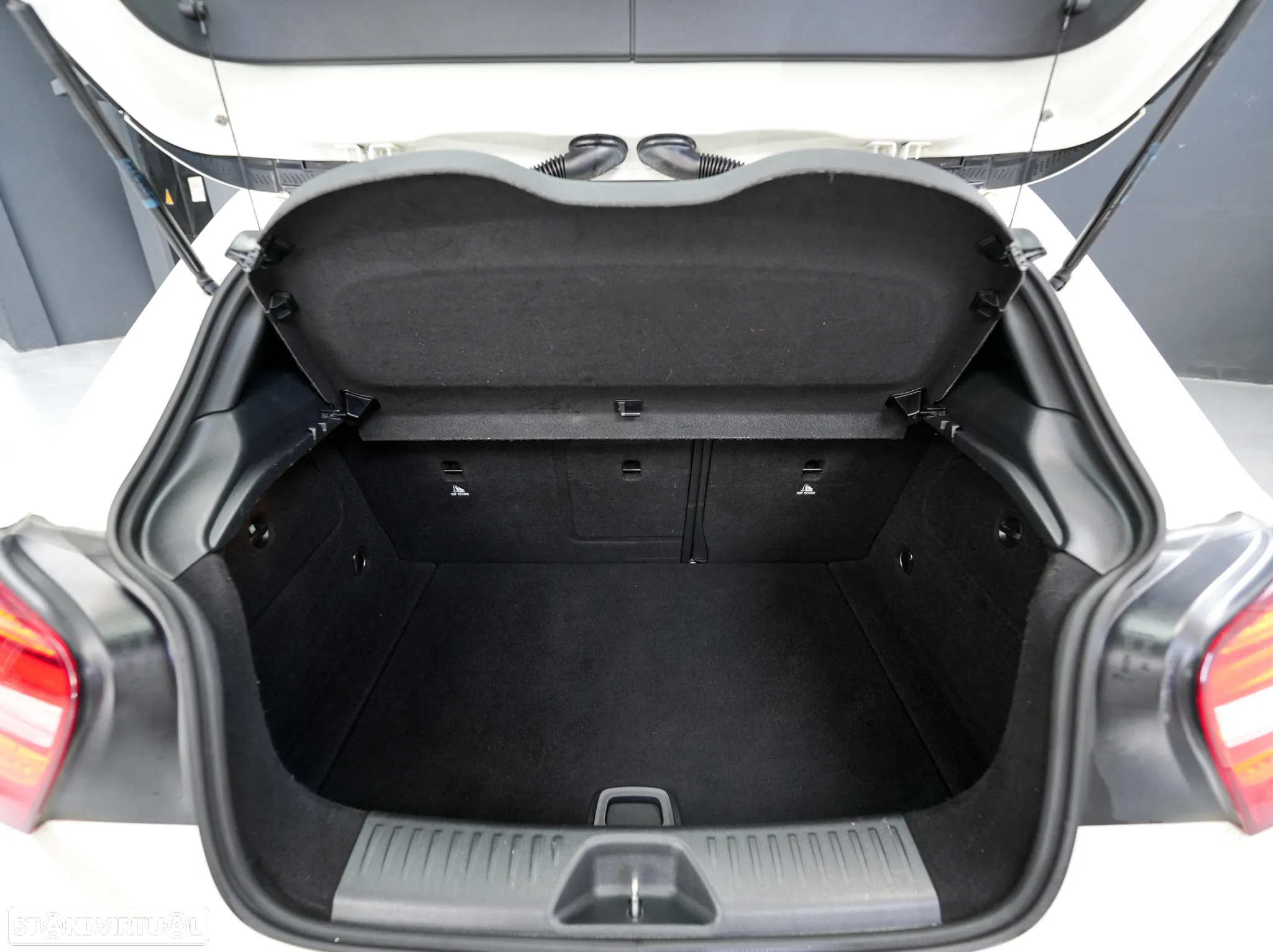 Mercedes-Benz A 180 CDi BE Urban - 14