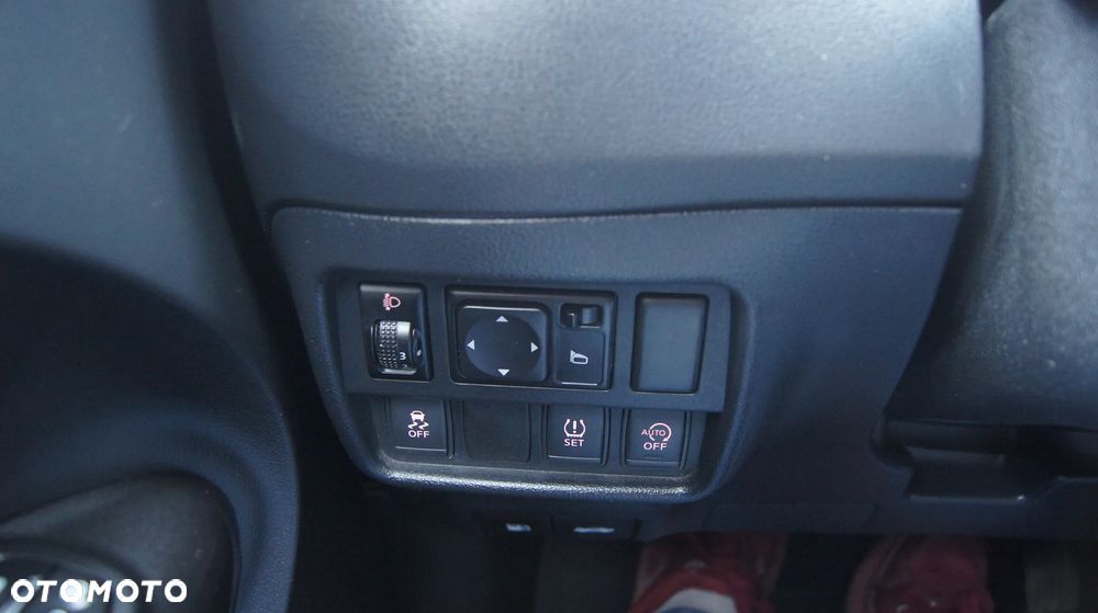 Nissan Juke 1.2 DIG-T Tekna Dark Sound - 24