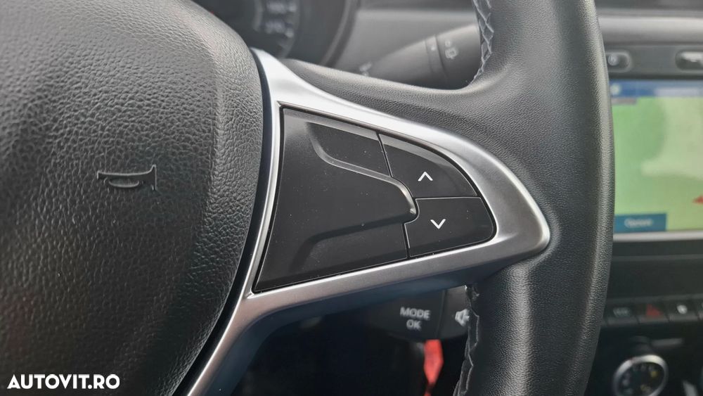 Dacia Duster 1.6 SCe Comfort - 17