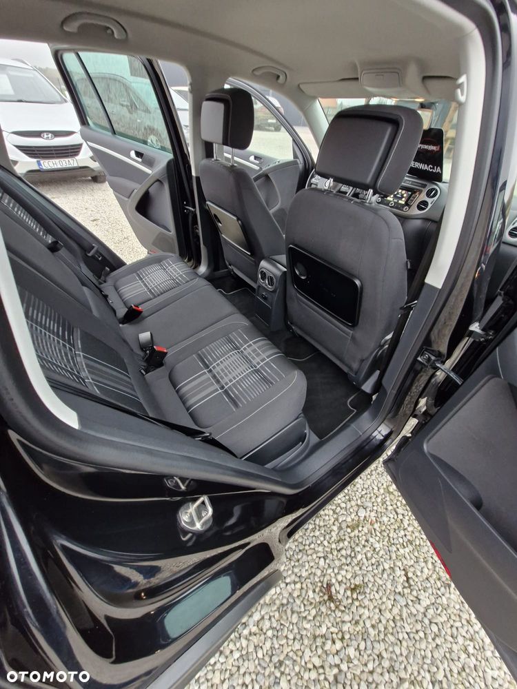 Volkswagen Tiguan - 31