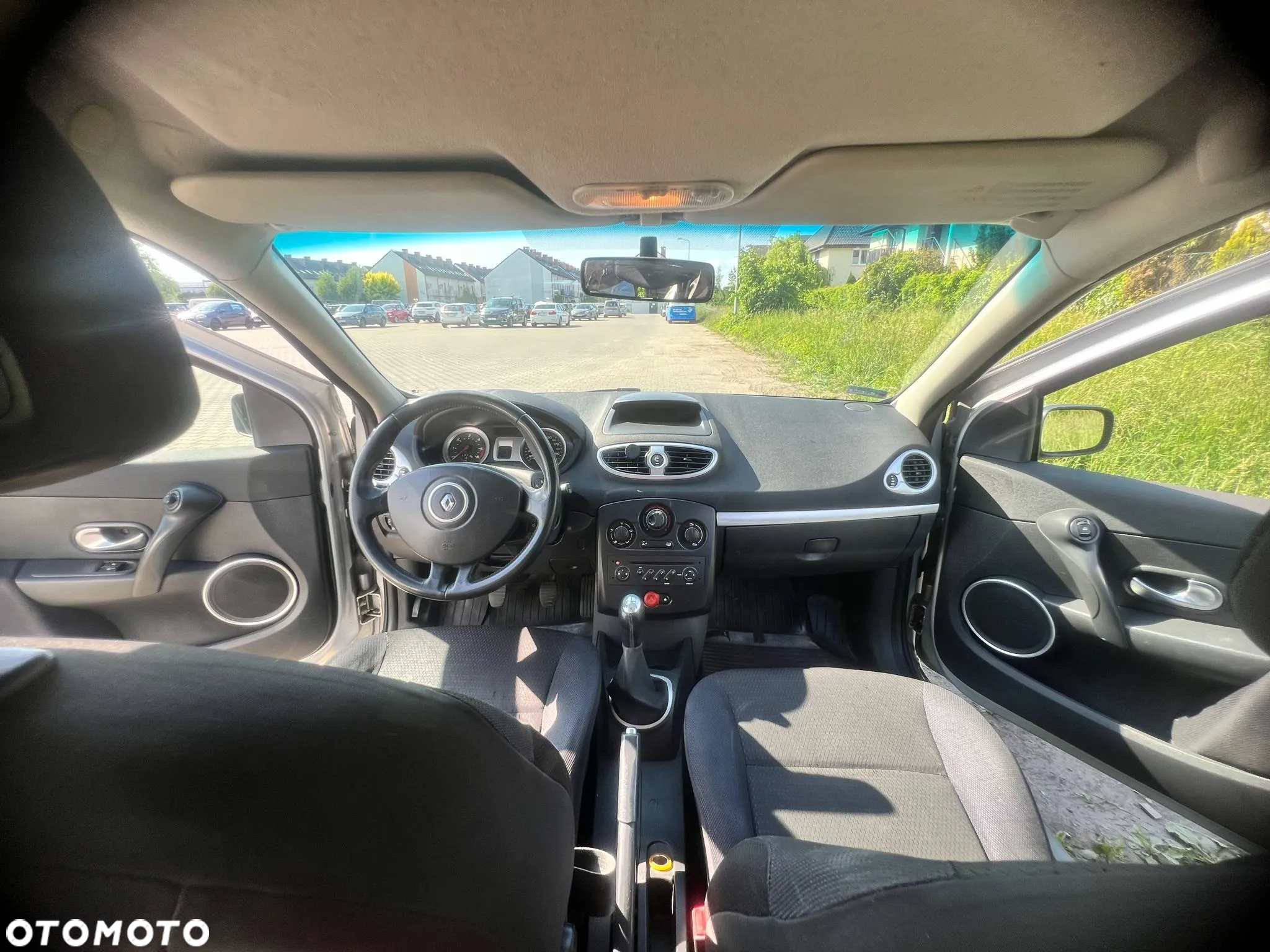 Renault Clio - 9