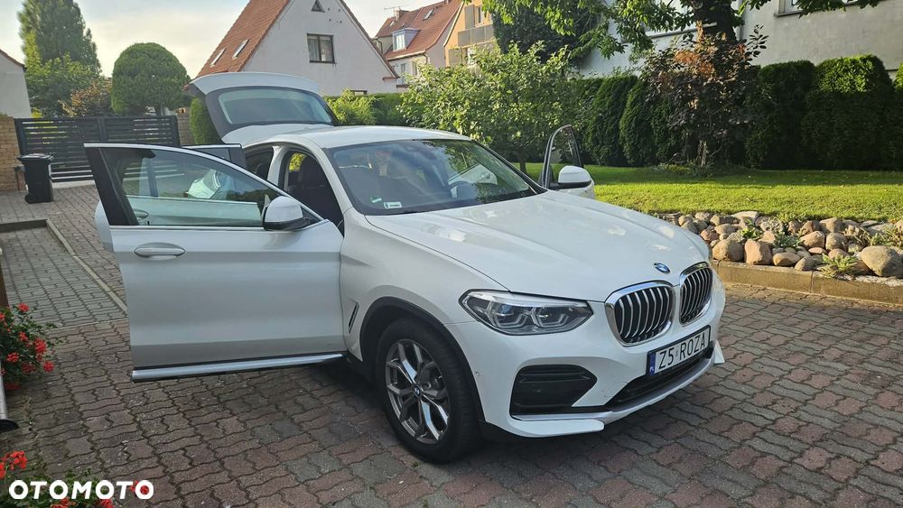 BMW X4 xDrive20d sport - 3