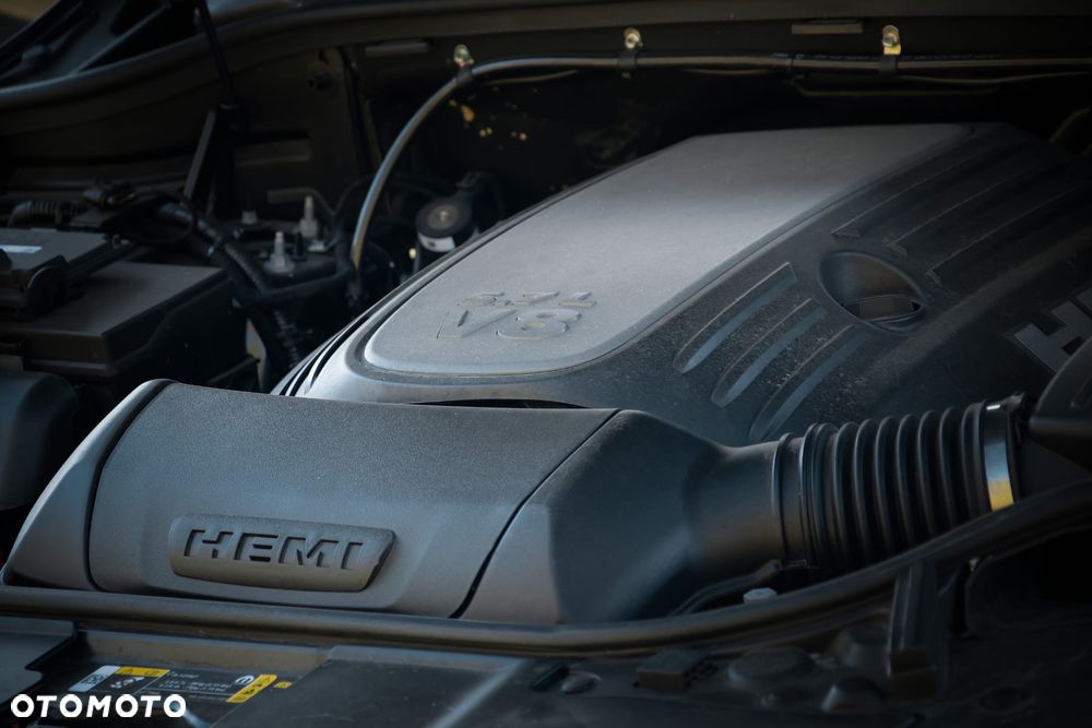 Dodge Durango 5,7 R/T - 25