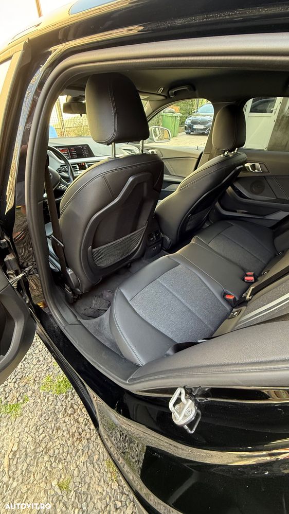 BMW Seria 1 120i Aut. Sport Line - 14