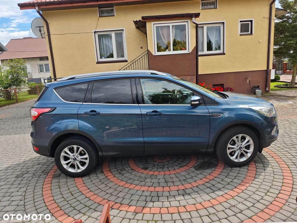 Ford Kuga 1.5 EcoBoost FWD Titanium - 3