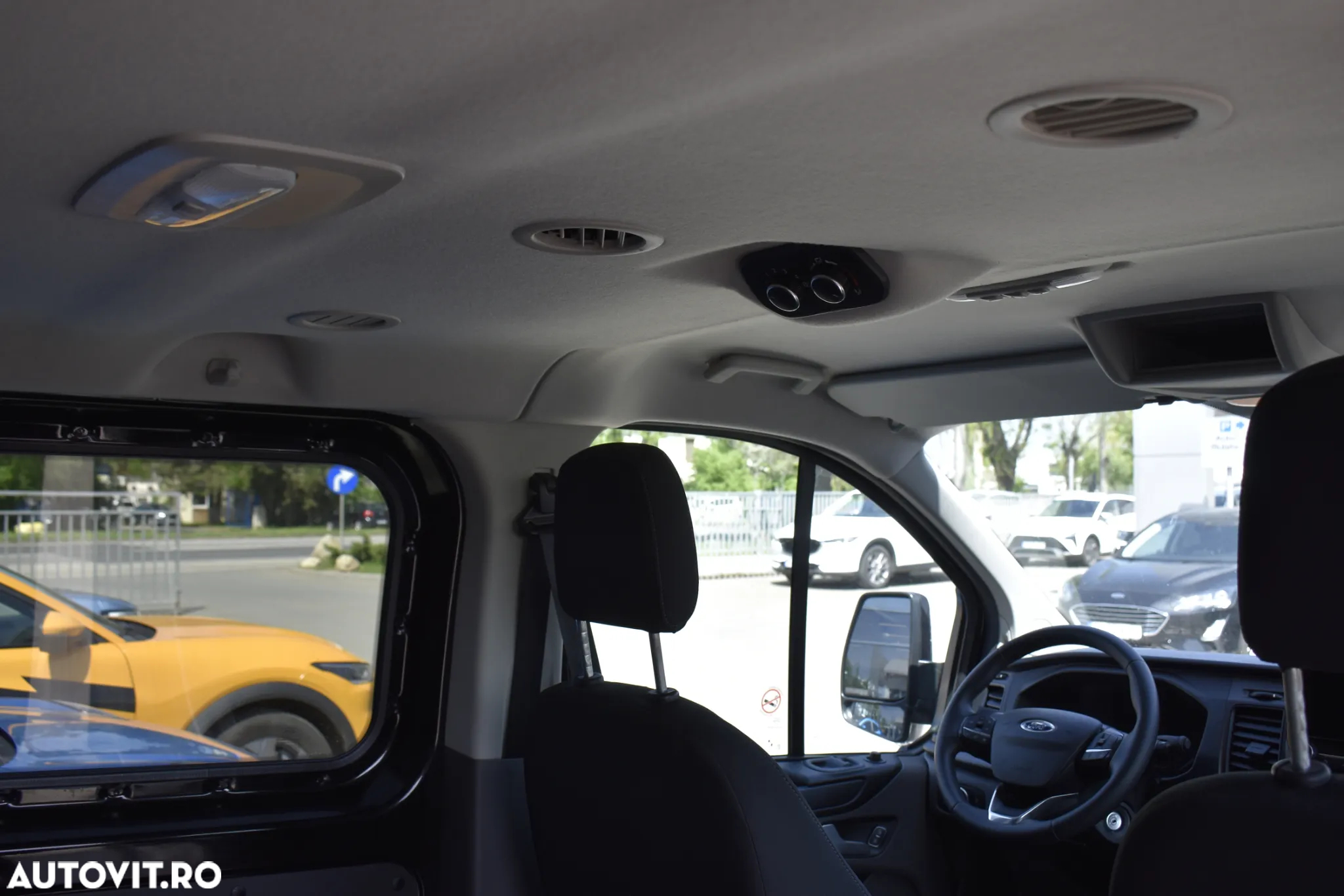 Ford Transit Custom Kombi 320 2.0 EcoBlue 130 CP L2H1 Trend - 11
