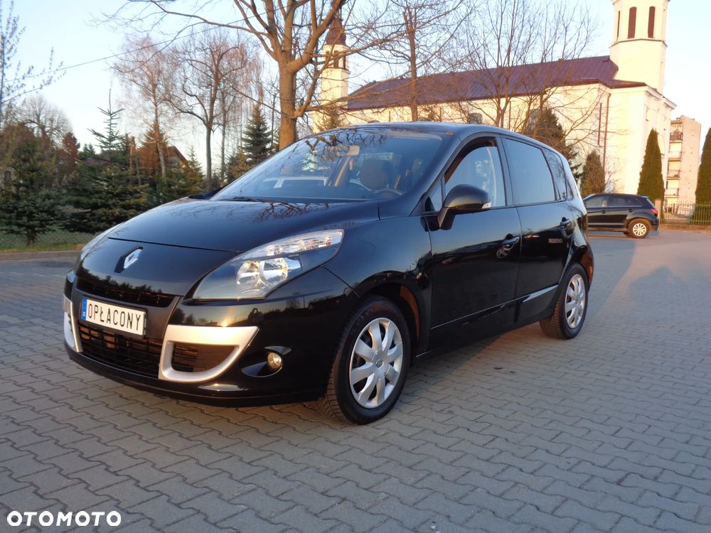 Renault Scenic 1.6 16V Luxe Privilege - 23