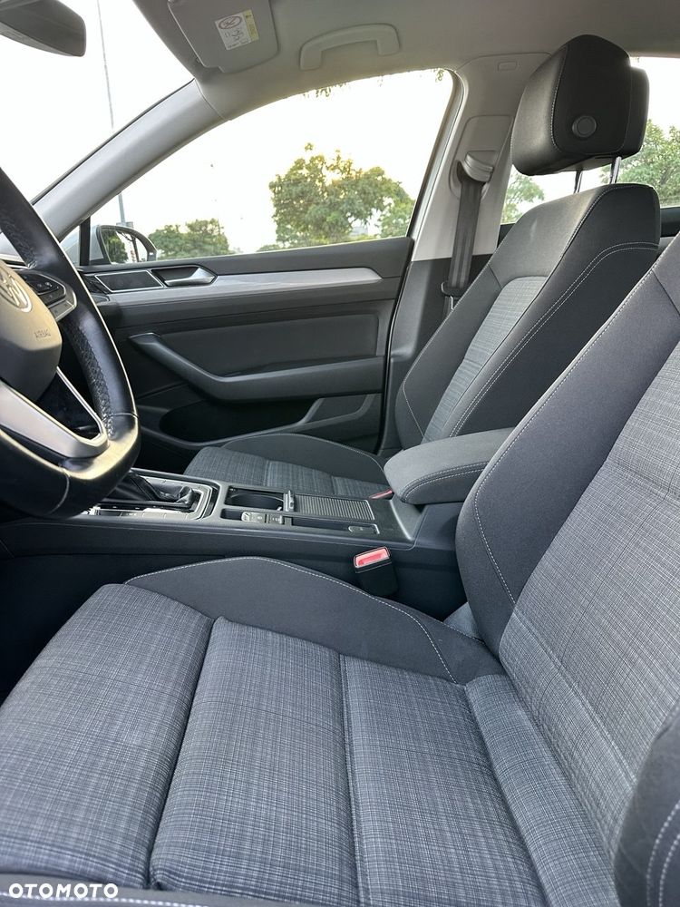 Volkswagen Passat 1.5 TSI EVO Business DSG - 14