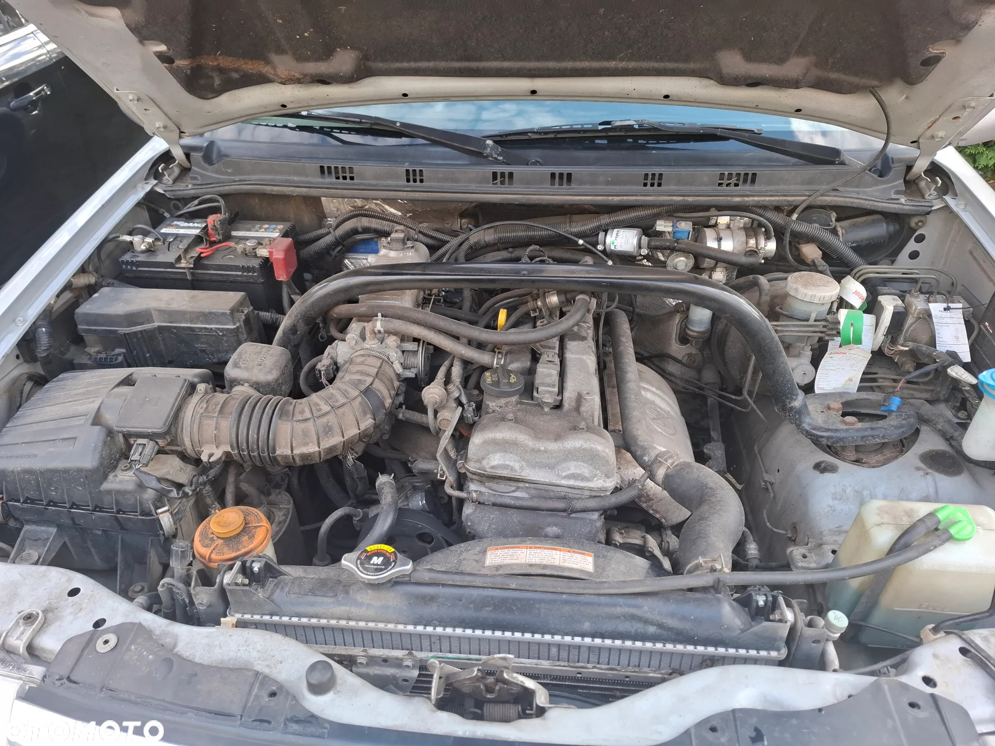 Suzuki Grand Vitara 2.0 - 23