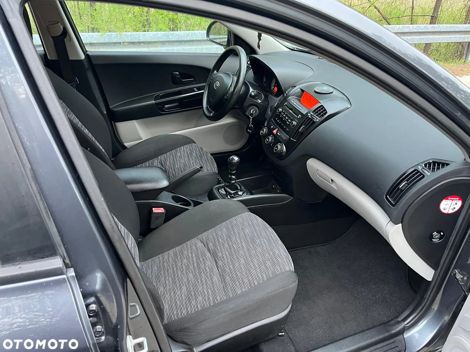 Kia Ceed Cee'd 1.4 Comfort + - 9