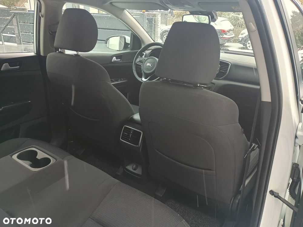 Kia Sportage 1.7 CRDI 2WD Edition 7 - 19