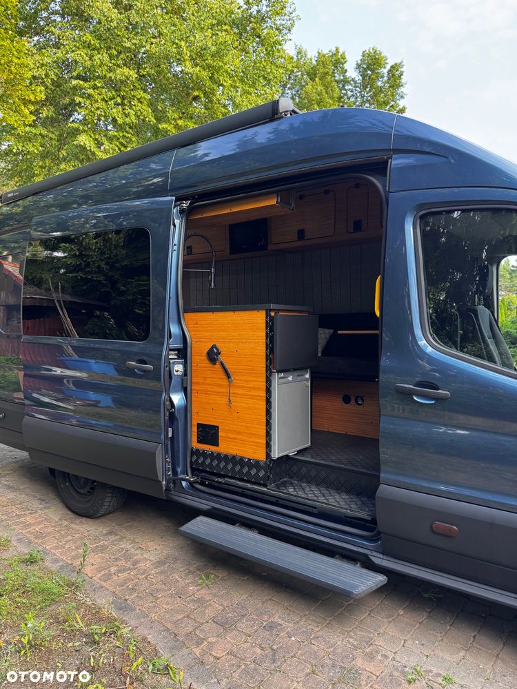 Ford Transit - 13