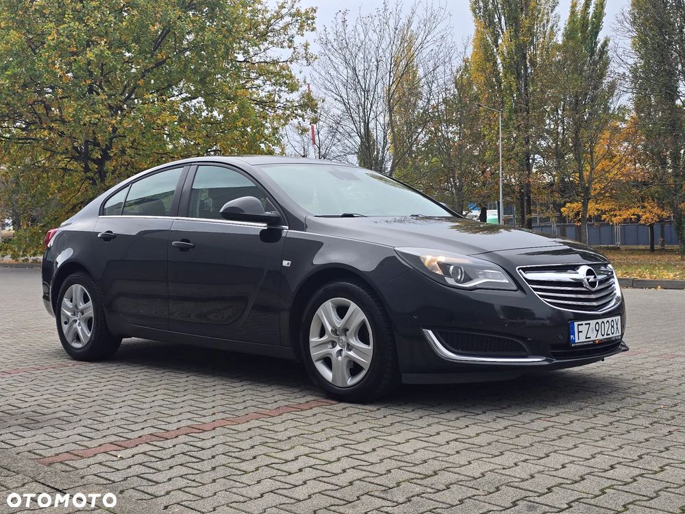 Opel Insignia - 15