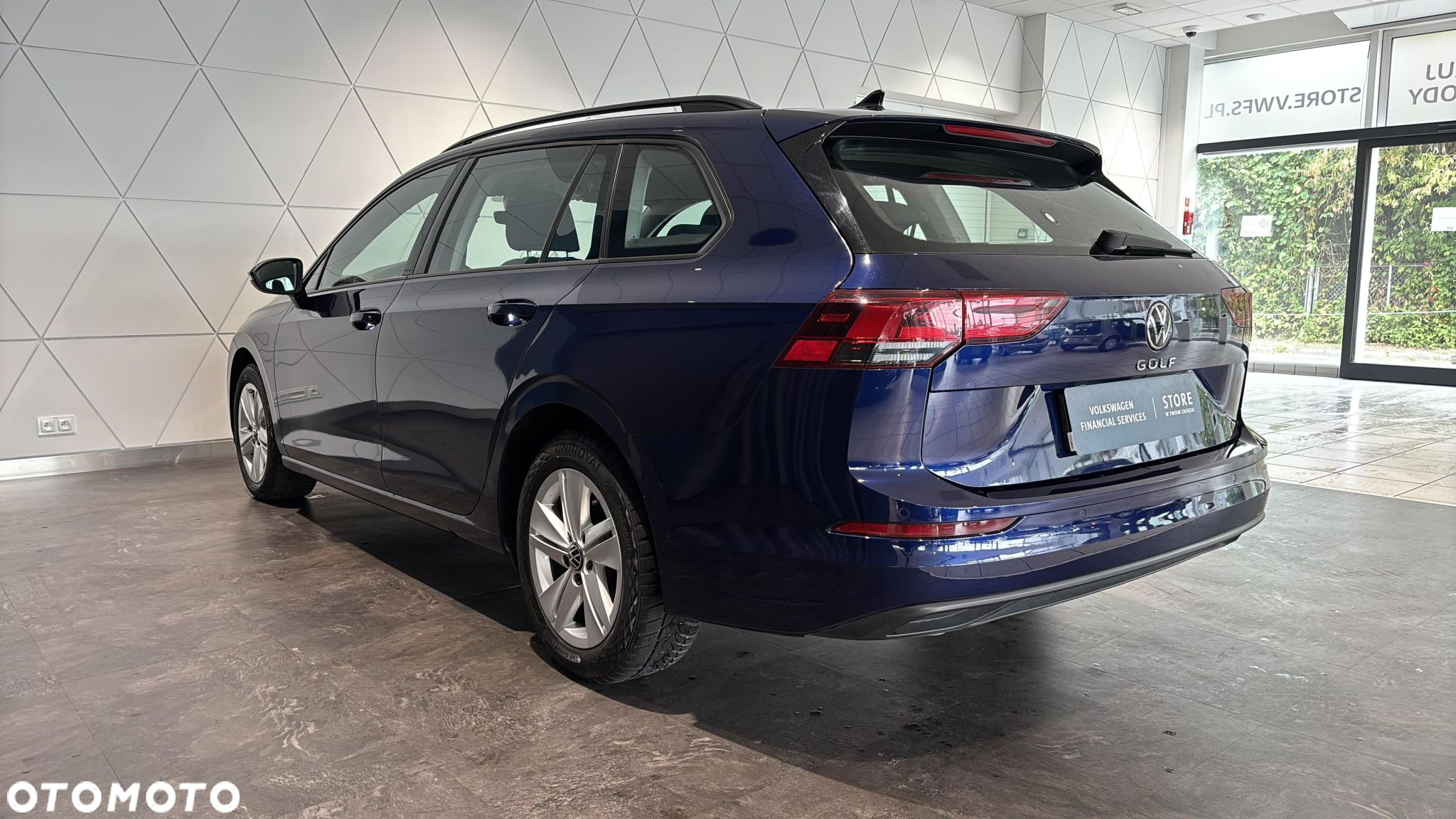 Volkswagen Golf VIII 2.0 TDI Life DSG - 3