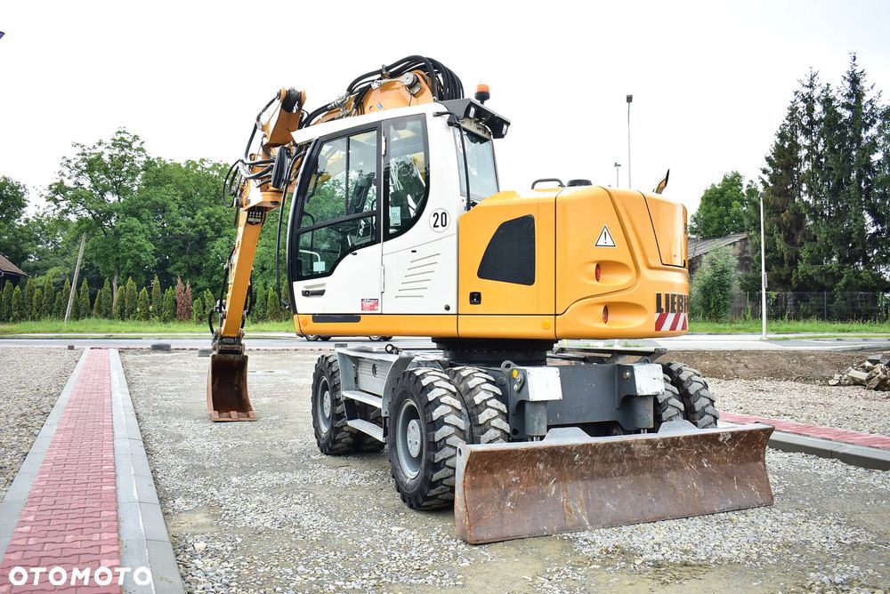 Liebherr A 914 Compact /16.5T. / Ramię 3x łamane/ Bez AdBlue/ Kamera/ Sprowadzona z Niemiec/ Stan wzorowy ! - 18