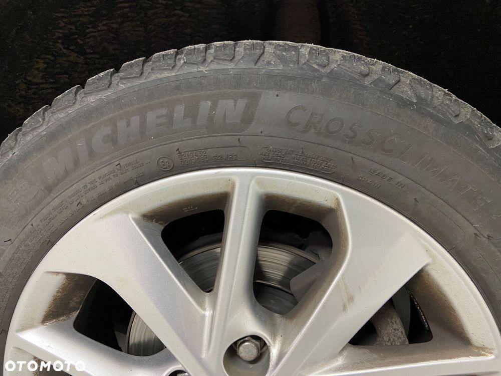 Toyota Corolla 1.6 Prestige EU6 - 10