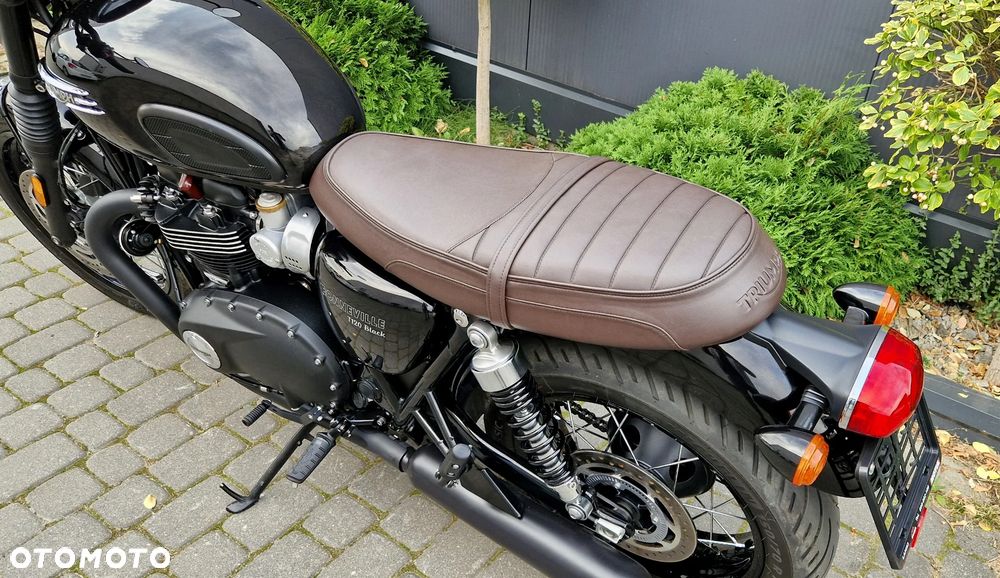 Triumph Bonneville - 29