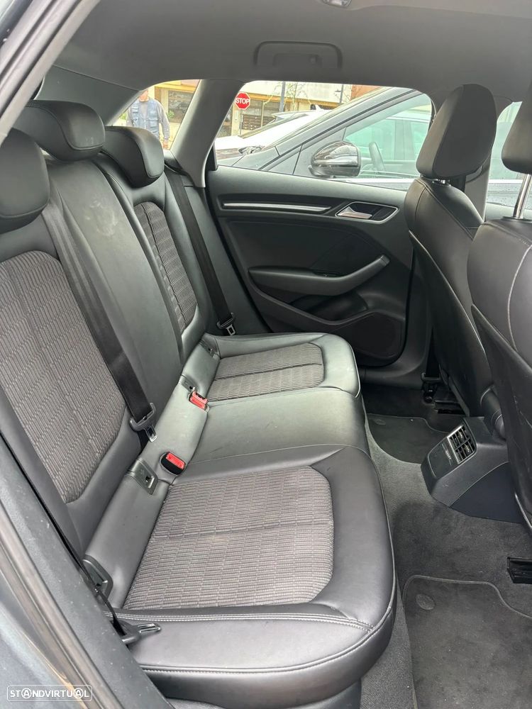Audi A3 Sportback 1.6 TDI Design - 10
