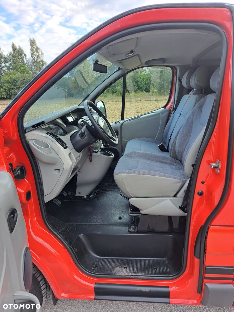 Renault Trafic - 20