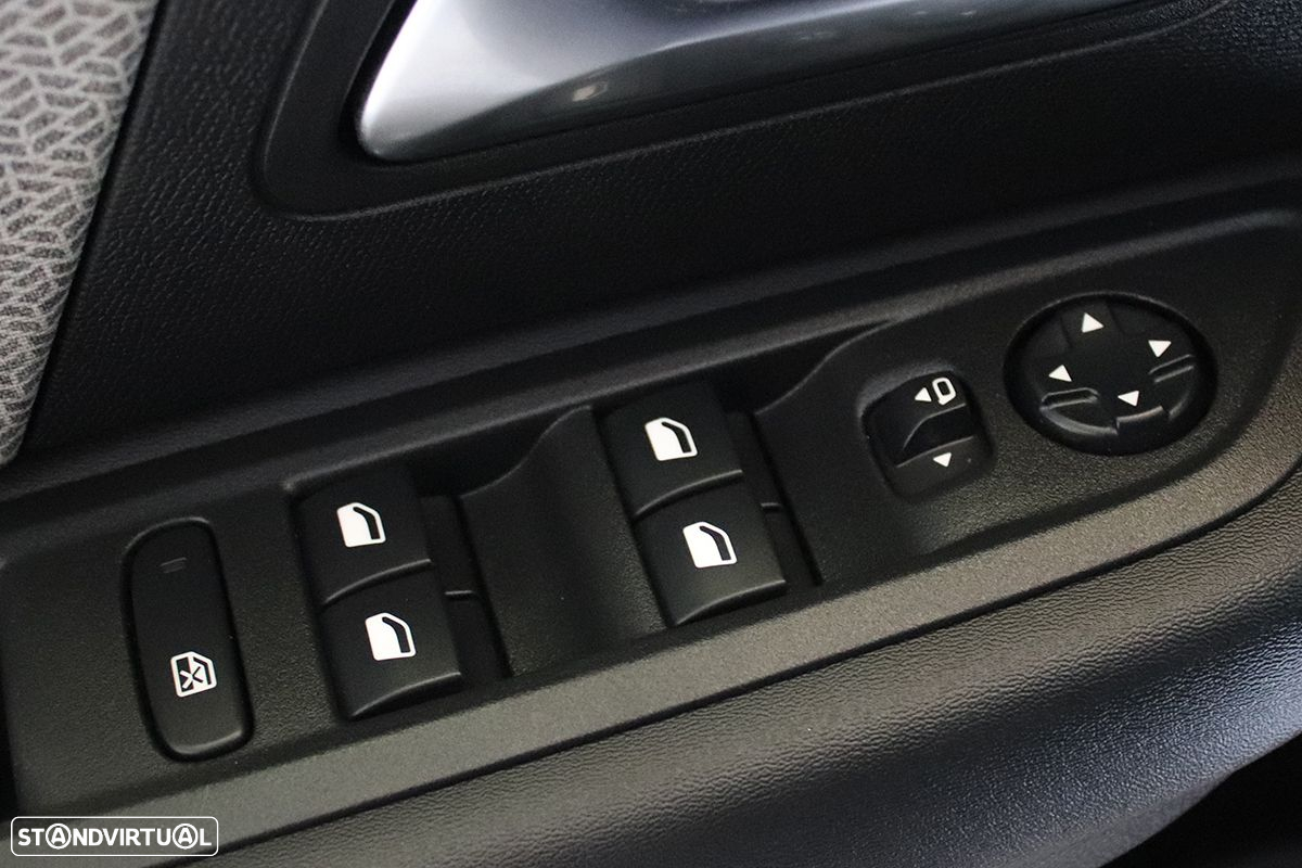 Citroën C4 1.2 PureTech Max - 20