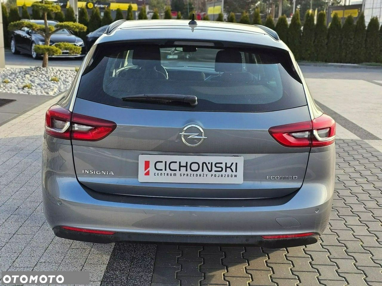 Opel Insignia - 23