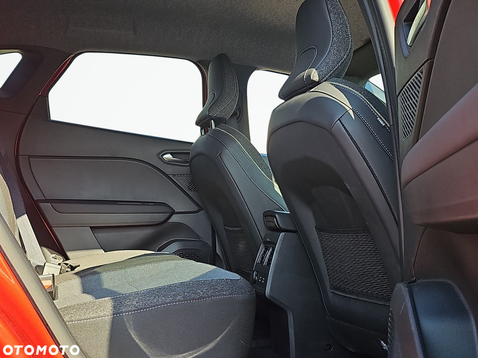 Renault Captur 1.0 TCe Techno - 22