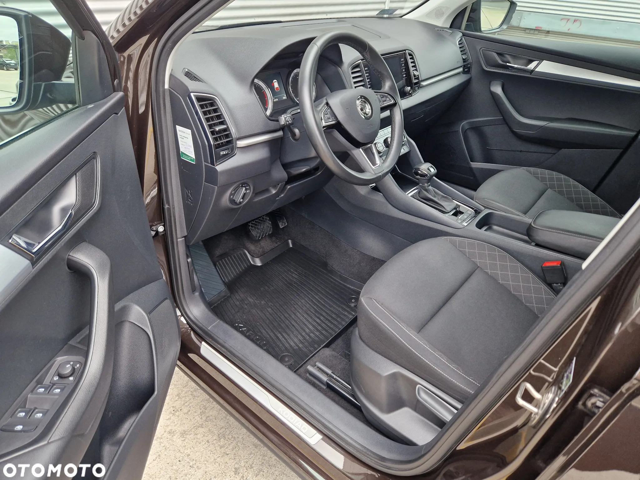 Skoda Karoq 1.5 TSI ACT 4x2 Ambition DSG - 20
