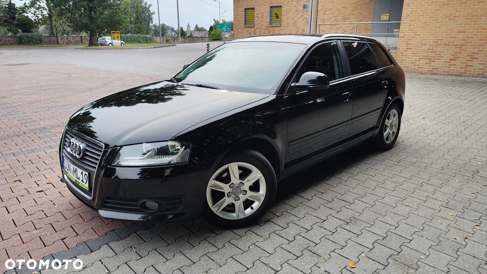 Audi A3 Sportback 1.6 Attraction - 2