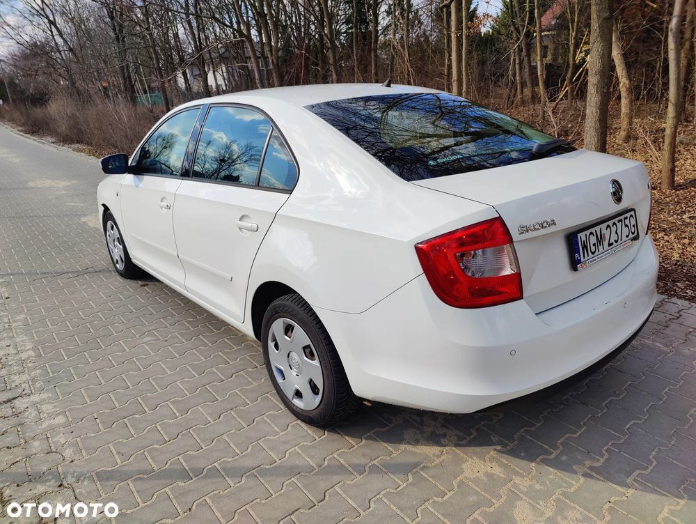 Skoda RAPID 1.6 TDI DPF Ambition - 6