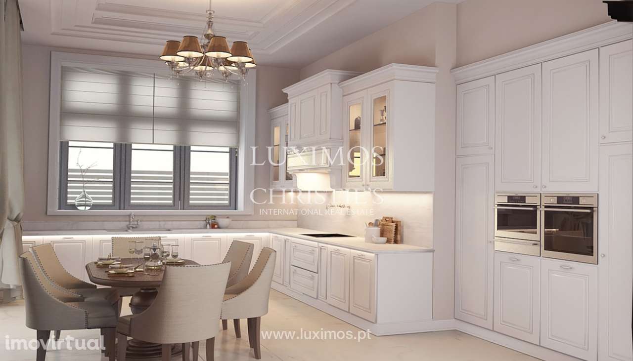 Moradia V4 com piscina, para venda, em Alvor, Algarve - Grande imagem: 5/34