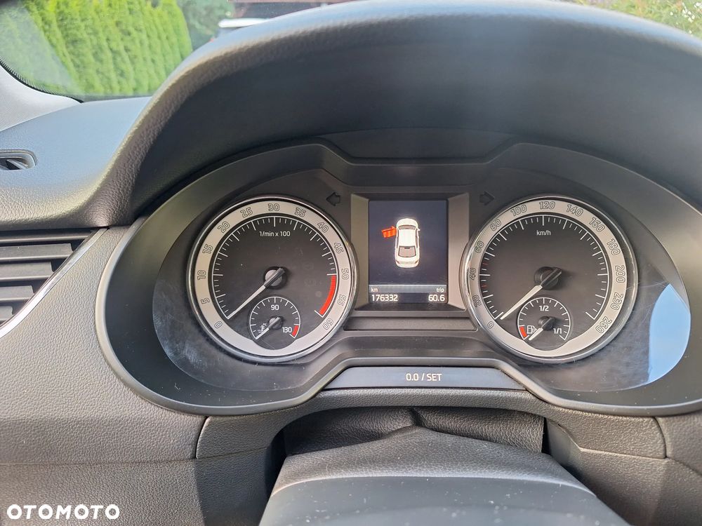 Skoda Octavia 1.6 TDI Clever - 21