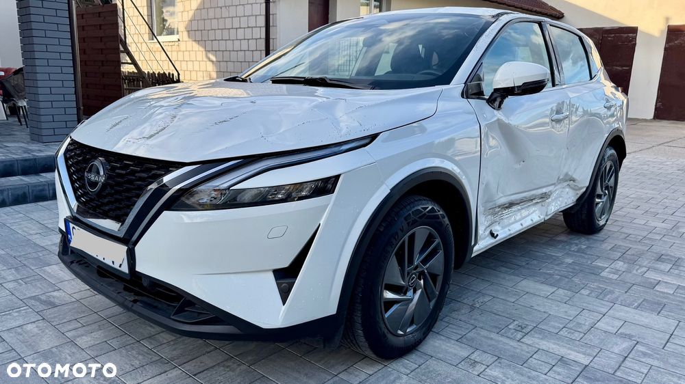 Nissan Qashqai - 2