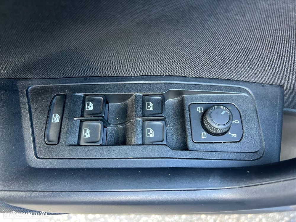 VW T-Roc 1.0 TSI Life - 15