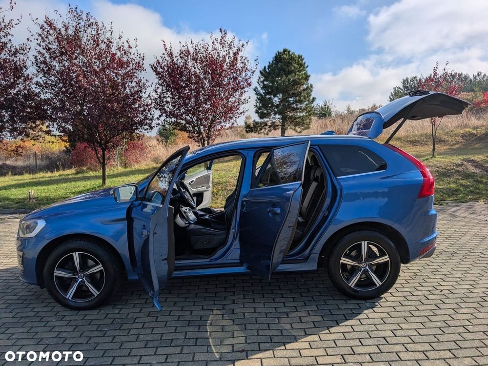 Volvo XC 60 D4 Drive-E R-Design Momentum - 17
